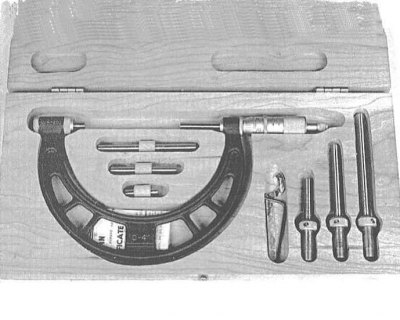 Микрометр с комплектом с насадок