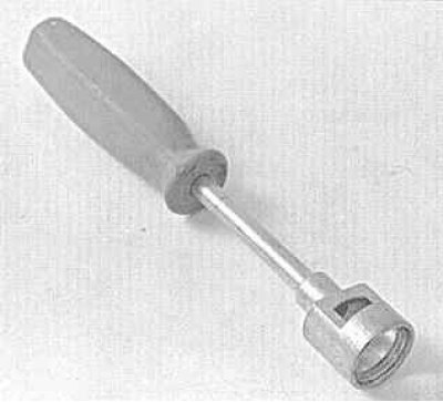 Инструмент для снятия чашек направляющих пружин тормозных башмаков