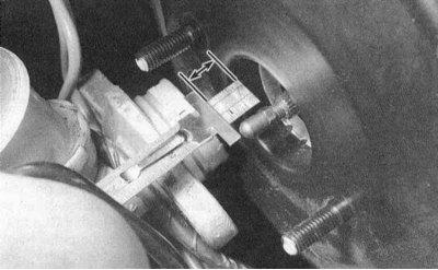 1. Установка производится в обратном порядке. Весь крепеж затягивайте с требуемым усилием. Не…