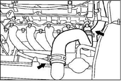 Проверка патрубков радиатора на наличие повреждений и надежность соединения